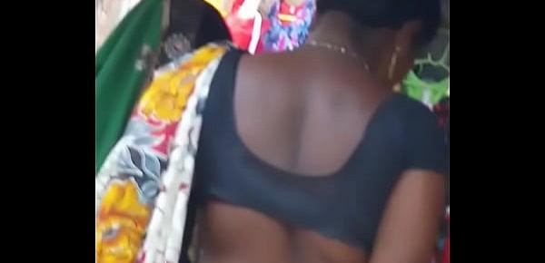  Hot busty oily sexy desi village aunty..showing her gaand and hot dirty smelly back